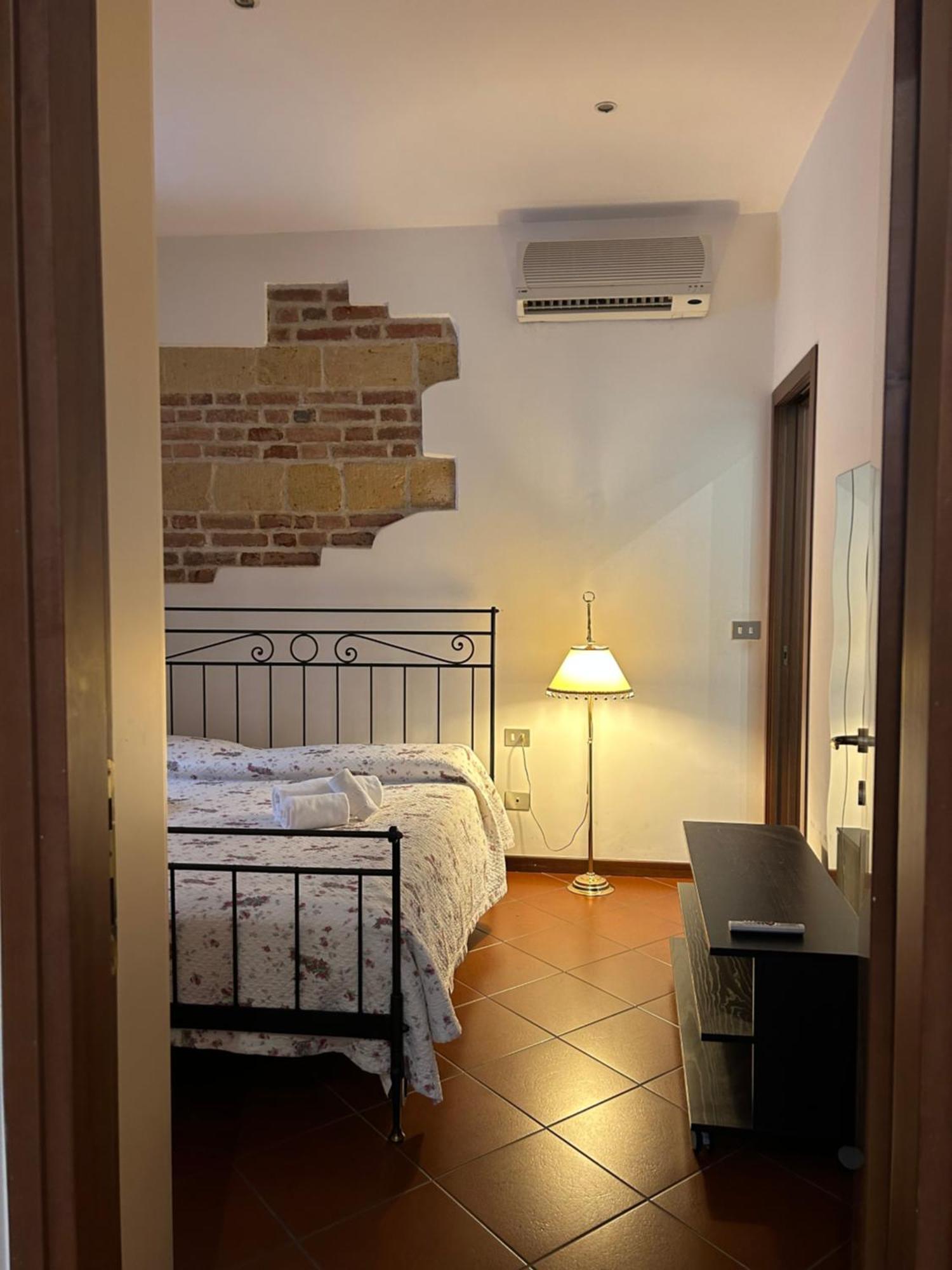 Residenza Della Samaritana Classici Verona Exterior foto